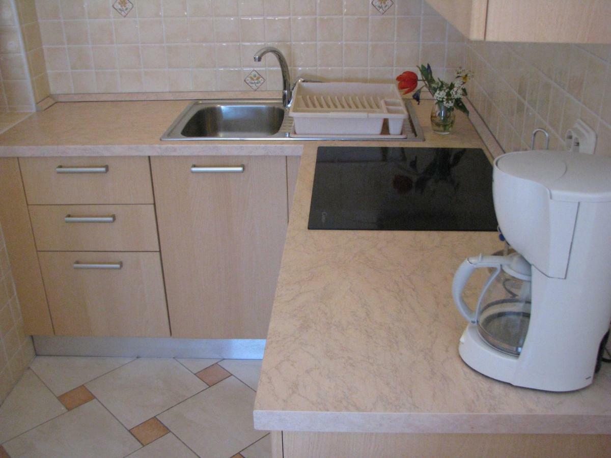 Apartments Toic Крес Стая снимка